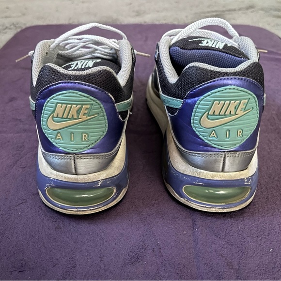 AS IS: 2 x Nike Air Max 6.5 - Picture 14 of 15